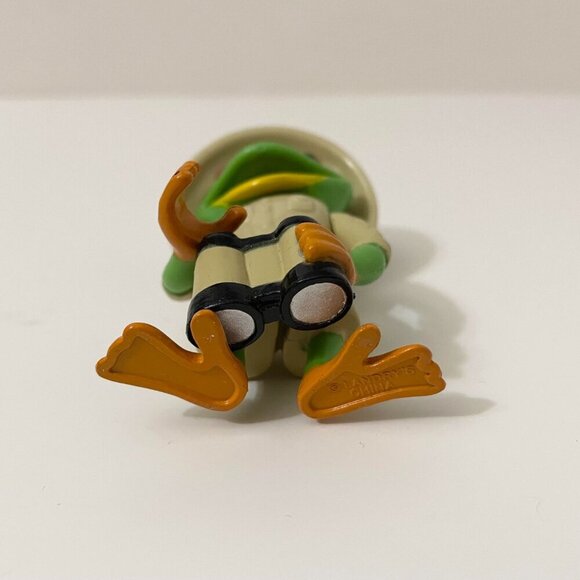 Rainforest Cafe Cha Cha Tree Frog PVC 3" Figure with Safari Outfit & Binoculars - Picture 8 of 11